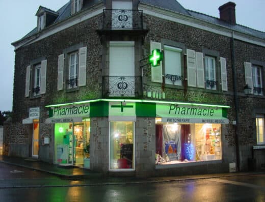 PHARMACIE DIVET
